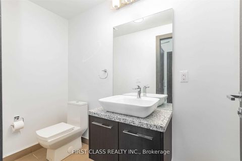 Photo 7 at 907 - 220 George Street, Moss Park, Toronto