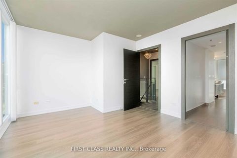 Photo 17 at 907 - 220 George Street, Moss Park, Toronto