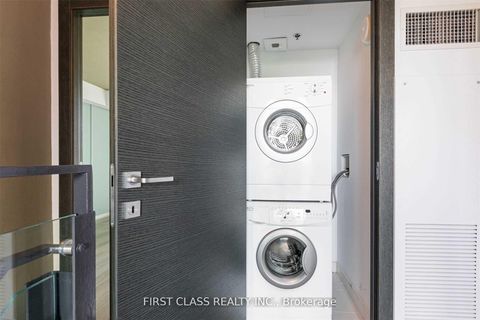 Photo 22 at 907 - 220 George Street, Moss Park, Toronto