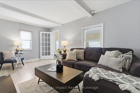 Photo 6 at 239 Verdun Road, Central, Oshawa