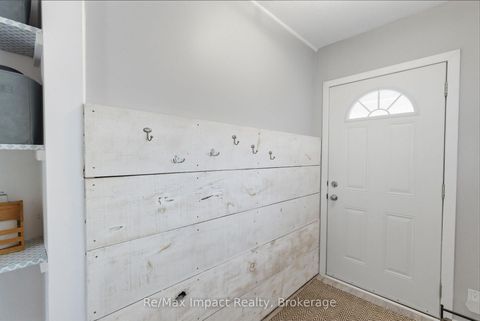 Photo 18 at 239 Verdun Road, Central, Oshawa
