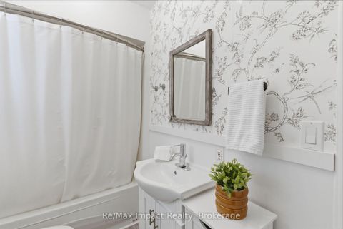 Photo 24 at 239 Verdun Road, Central, Oshawa