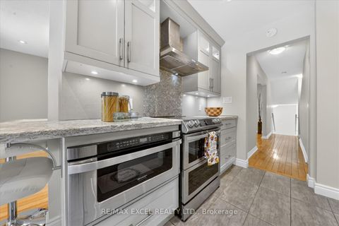 Photo 14 at 18 Scotney Grove, Malvern, Toronto
