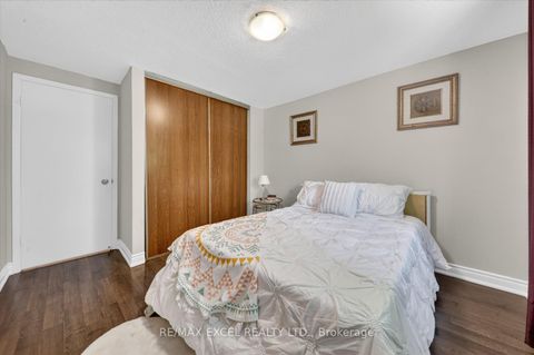 Photo 19 at 18 Scotney Grove, Malvern, Toronto