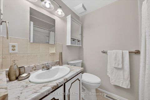 Photo 22 at 18 Scotney Grove, Malvern, Toronto