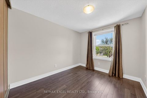 Photo 24 at 18 Scotney Grove, Malvern, Toronto
