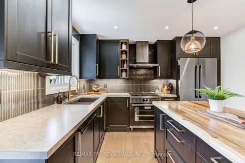 Photo 16 at 3 Burin Court, West Deane, Toronto