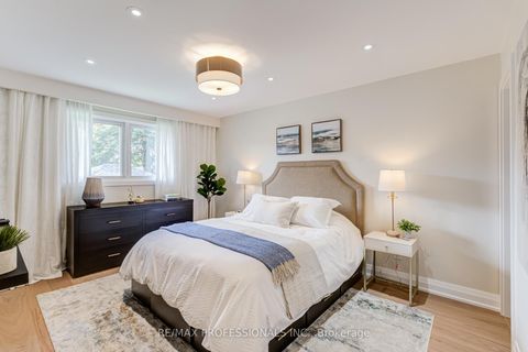 Photo 21 at 3 Burin Court, West Deane, Toronto