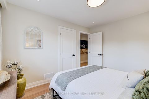Photo 26 at 3 Burin Court, West Deane, Toronto