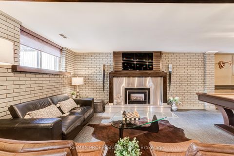 Photo 30 at 3 Burin Court, West Deane, Toronto