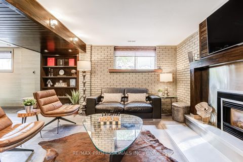 Photo 33 at 3 Burin Court, West Deane, Toronto