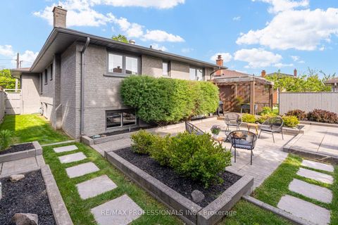 Photo 49 at 3 Burin Court, West Deane, Toronto