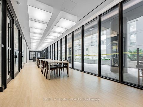 Photo 4 at 1615 - 85 Wood Street, Yonge Corridor, Toronto