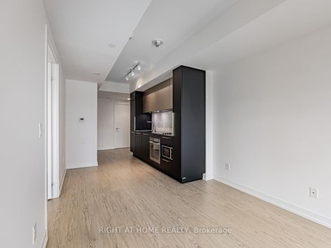 Photo 15 at 1615 - 85 Wood Street, Yonge Corridor, Toronto
