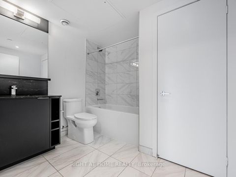Photo 24 at 1615 - 85 Wood Street, Yonge Corridor, Toronto