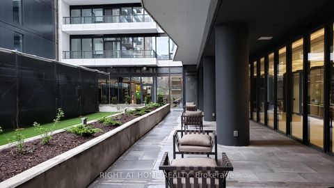 Photo 31 at 1615 - 85 Wood Street, Yonge Corridor, Toronto