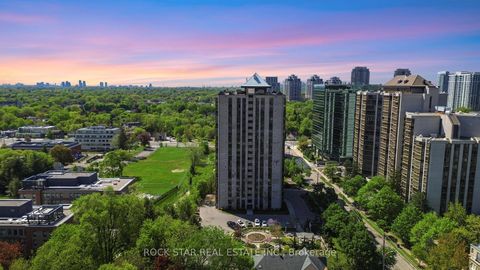 Photo 6 at 701 - 5 Kenneth Avenue, Willowdale East, Toronto