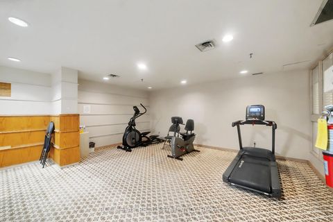 Photo 34 at 701 - 5 Kenneth Avenue, Willowdale East, Toronto