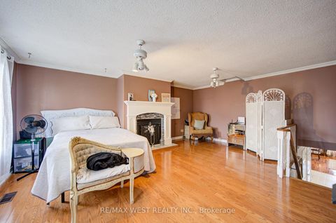 Photo 11 at 11 Danilack Court, Milliken, Toronto