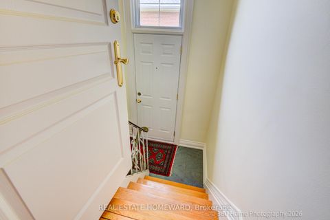 Photo 18 at 42 Annabelle Drive, Jamestown, Toronto