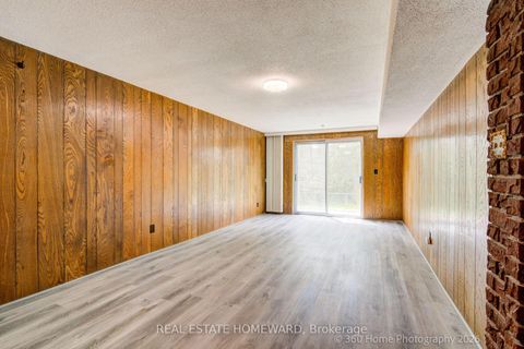 Photo 19 at 42 Annabelle Drive, Jamestown, Toronto