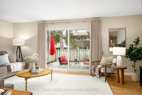 Photo 9 at 78 - 270 Timberbank Boulevard, L'Amoreaux, Toronto