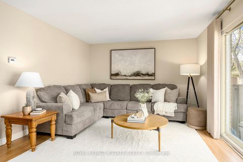 Photo 10 at 78 - 270 Timberbank Boulevard, L'Amoreaux, Toronto