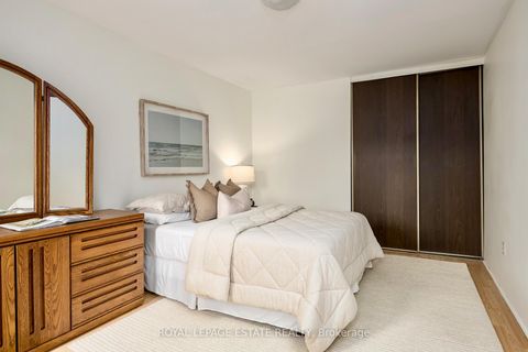 Photo 13 at 78 - 270 Timberbank Boulevard, L'Amoreaux, Toronto