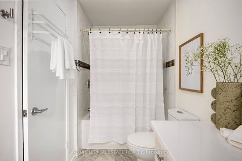 Photo 20 at 78 - 270 Timberbank Boulevard, L'Amoreaux, Toronto
