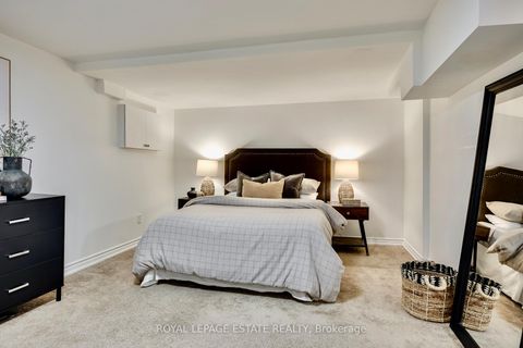 Photo 23 at 78 - 270 Timberbank Boulevard, L'Amoreaux, Toronto