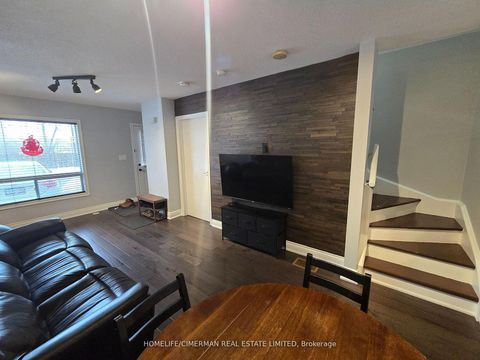 Photo 1 at 6 - 4277 Lawrence Avenue E, West Hill, Toronto