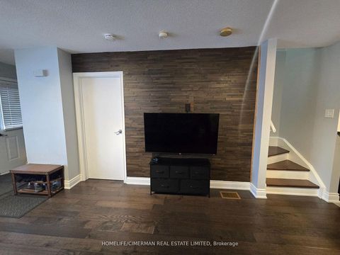 Photo 4 at 6 - 4277 Lawrence Avenue E, West Hill, Toronto