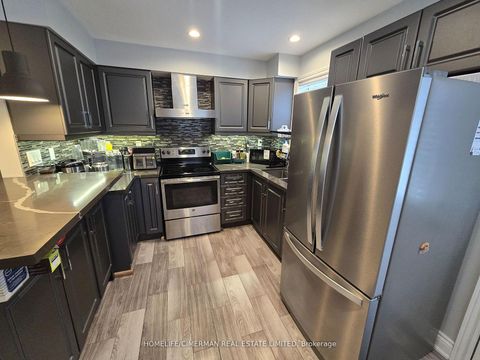 Photo 6 at 6 - 4277 Lawrence Avenue E, West Hill, Toronto