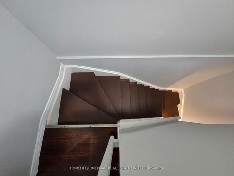 Photo 7 at 6 - 4277 Lawrence Avenue E, West Hill, Toronto