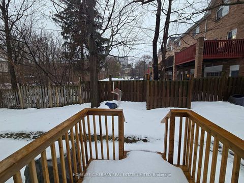 Photo 14 at 6 - 4277 Lawrence Avenue E, West Hill, Toronto