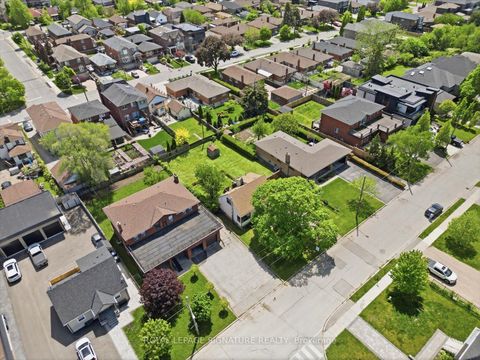Photo 33 at 95 Glen Long Avenue, Glen Park, Toronto