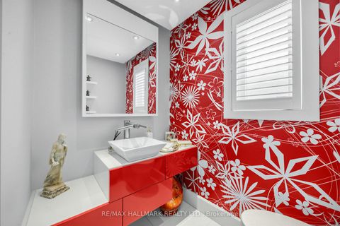 Photo 16 at 86 Binswood Avenue, East York, Toronto