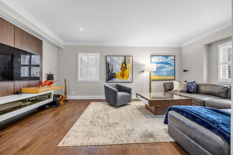 Photo 17 at 86 Binswood Avenue, East York, Toronto