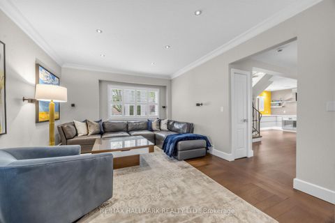 Photo 19 at 86 Binswood Avenue, East York, Toronto