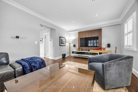 Photo 21 at 86 Binswood Avenue, East York, Toronto