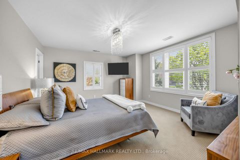 Photo 25 at 86 Binswood Avenue, East York, Toronto
