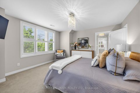Photo 27 at 86 Binswood Avenue, East York, Toronto