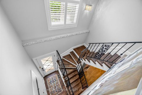 Photo 29 at 86 Binswood Avenue, East York, Toronto
