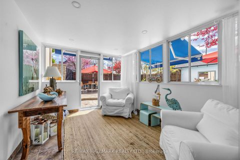 Photo 37 at 86 Binswood Avenue, East York, Toronto