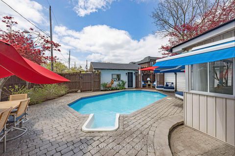 Photo 43 at 86 Binswood Avenue, East York, Toronto