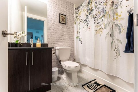 Photo 12 at 501 - 20 Bruyeres Mews, Waterfront Communities C1, Toronto