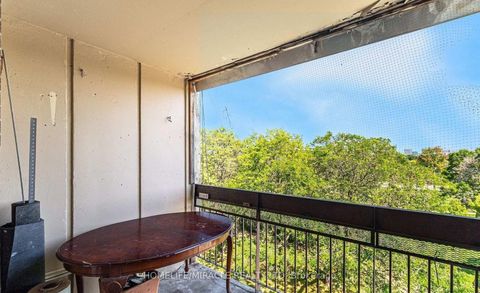 Photo 11 at 517 - 4673 Jane Street, Black Creek, Toronto