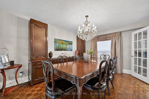 Photo 7 at 15 Palmerston Drive, Beverley Glen, Vaughan