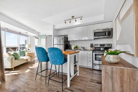 Photo 2 at 1318 - 38 Joe Shuster Way, South Parkdale, Toronto