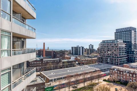 Photo 16 at 1318 - 38 Joe Shuster Way, South Parkdale, Toronto